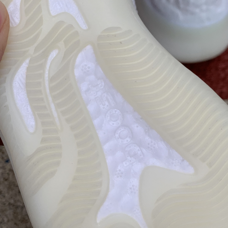 Adidas Yeezy Boost 380 Calcite Glow Gz8668  17 - www.kickbulk.co